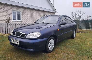 Седан Daewoo Lanos 2006 в Сарнах