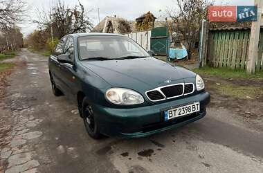 Седан Daewoo Lanos 2002 в Кременчуге