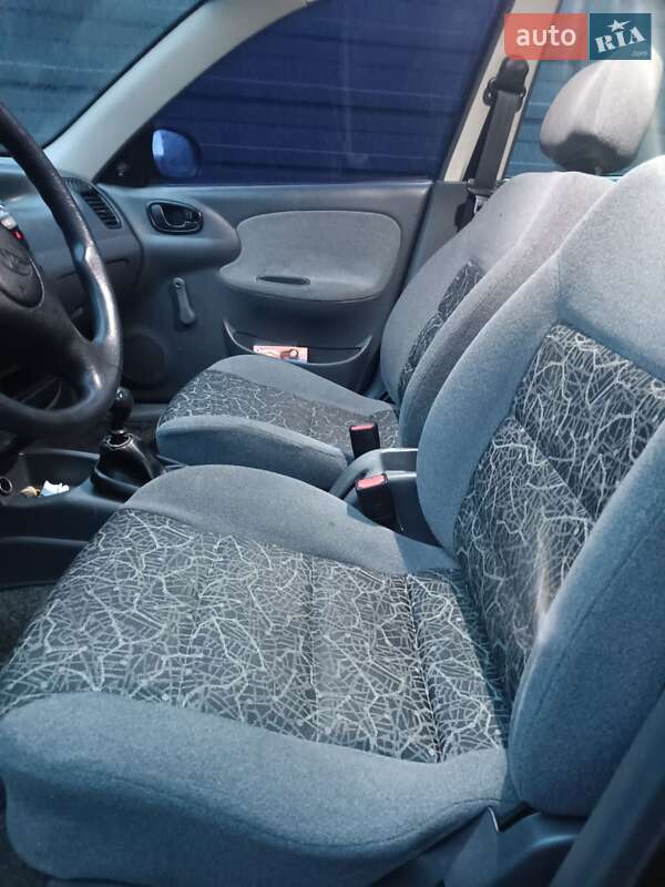 Седан Daewoo Lanos 2009 в Житомирі