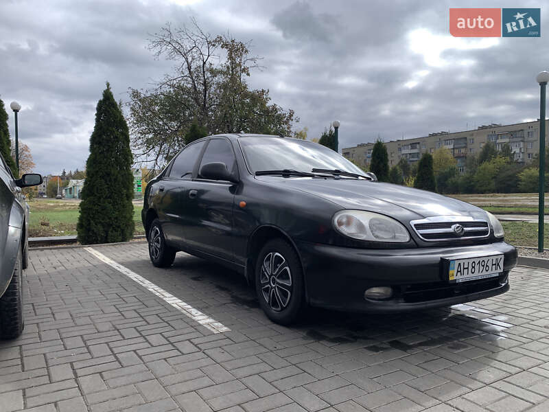 Седан Daewoo Lanos 2010 в Лозовій фото Седан Daewoo Lanos 2010 в Лозовій