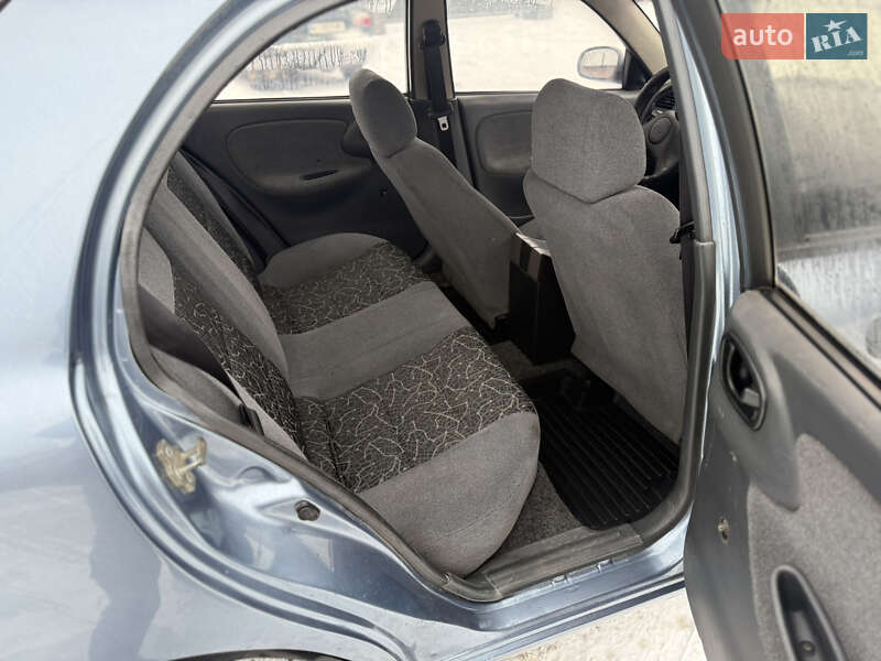 Седан Daewoo Lanos 2008 в Буче