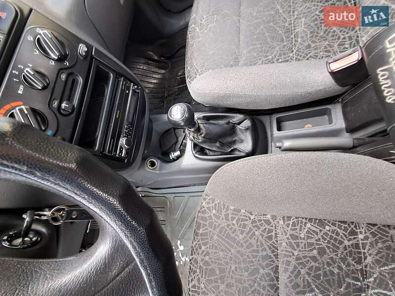 Седан Daewoo Lanos 2008 в Гостомеле