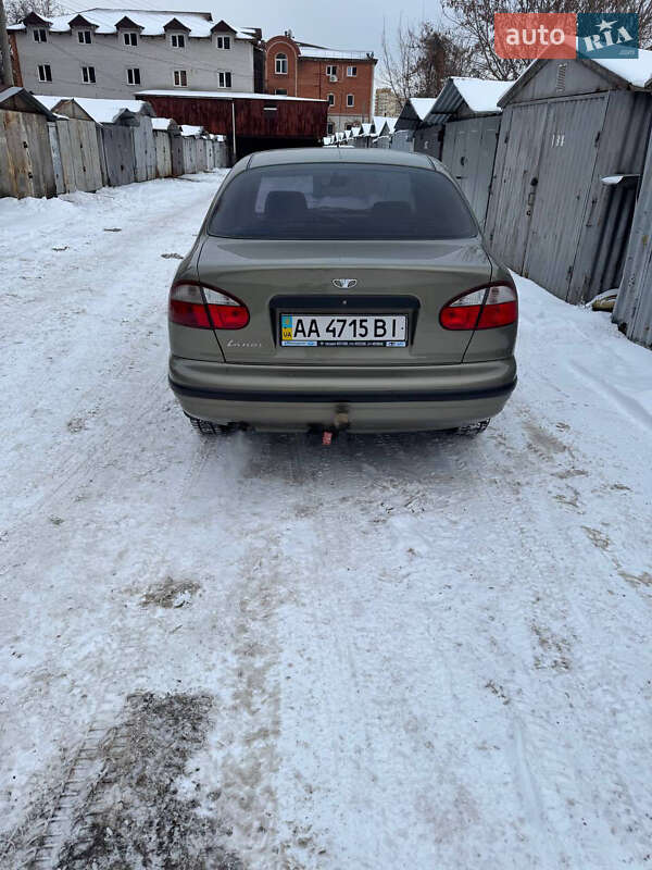 Седан Daewoo Lanos 2006 в Киеве