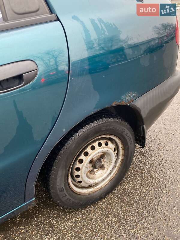 Седан Daewoo Lanos 2002 в Киеве фото 8 Седан Daewoo Lanos 2002 в Киеве