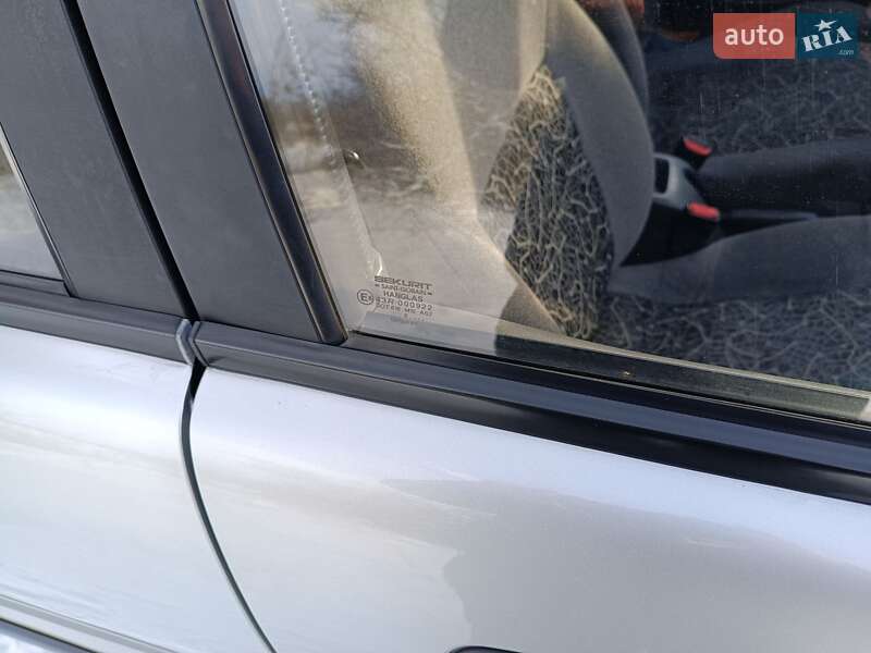 Седан Daewoo Lanos 2006 в Ромнах