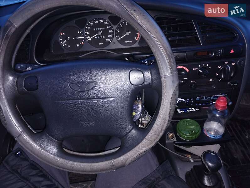 Седан Daewoo Lanos 2003 в Горишних Плавнях