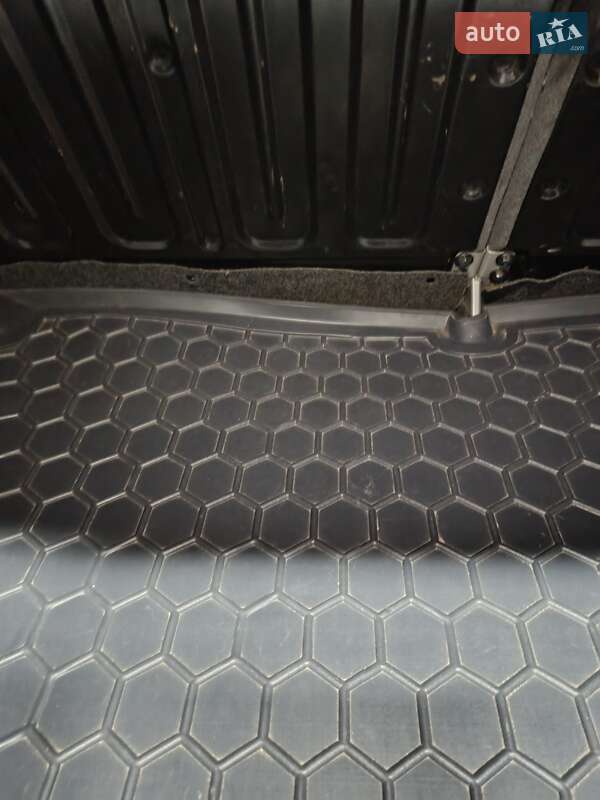 Седан Daewoo Lanos 2006 в Днепре