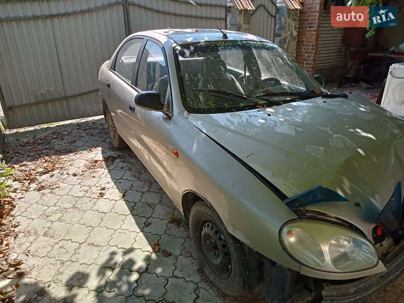 Седан Daewoo Lanos 2004 в Львові фото 3 Седан Daewoo Lanos 2004 в Львові