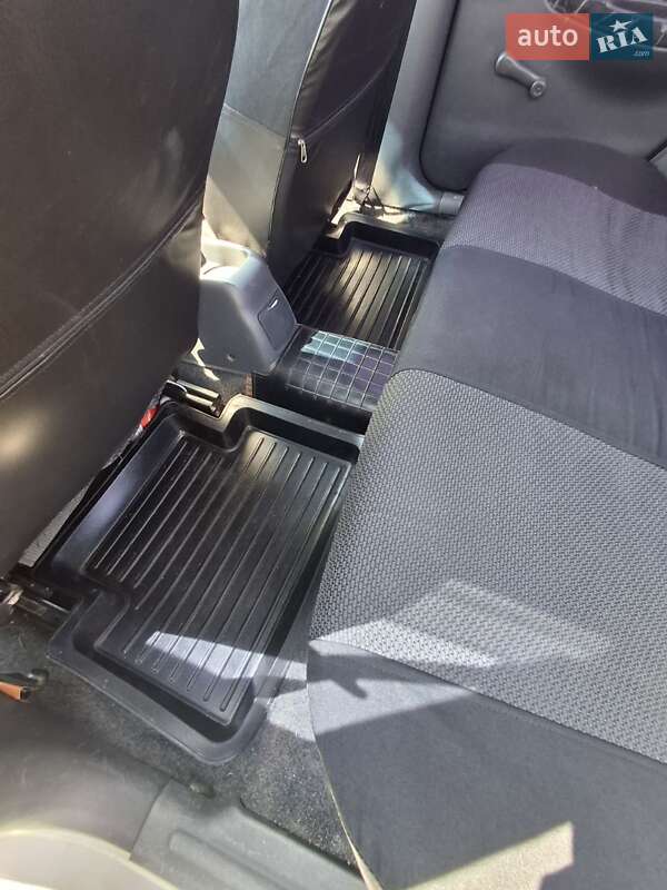 Седан Daewoo Lanos 2004 в Виннице