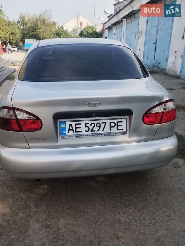 Седан Daewoo Lanos 2007 в Новомосковске