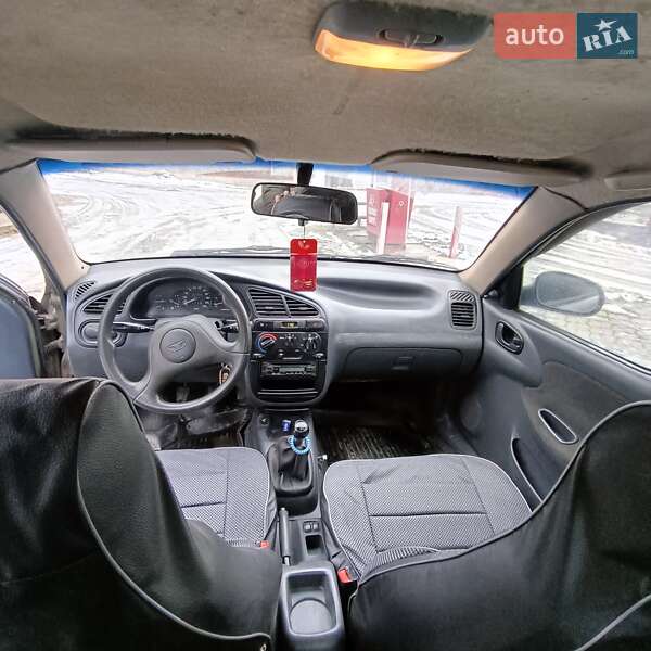 Седан Daewoo Lanos 2004 в Царичанке