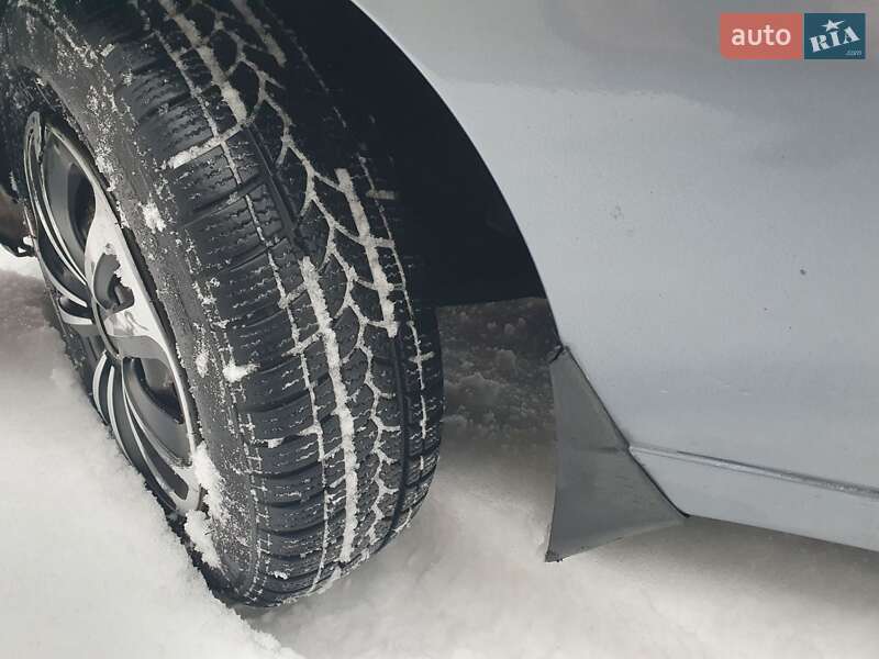 Седан Daewoo Lanos 2011 в Києві фото 25 Седан Daewoo Lanos 2011 в Києві