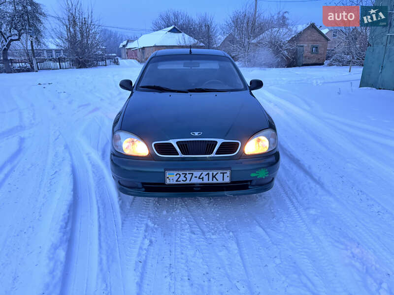 Седан Daewoo Lanos 2003 в Городище