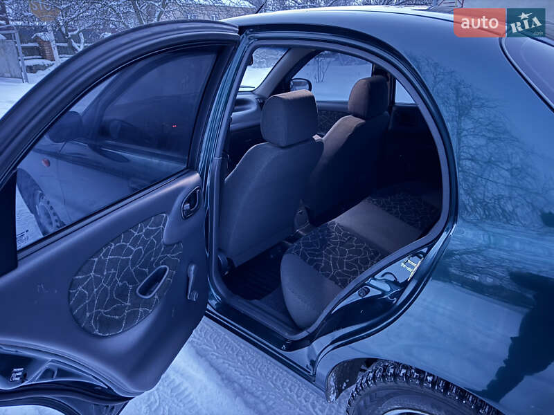 Седан Daewoo Lanos 2003 в Городище
