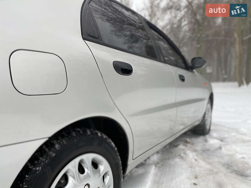 Седан Daewoo Lanos 2003 в Києві фото 13 Седан Daewoo Lanos 2003 в Києві