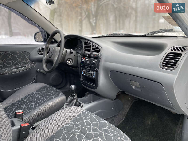 Седан Daewoo Lanos 2003 в Києві фото 22 Седан Daewoo Lanos 2003 в Києві