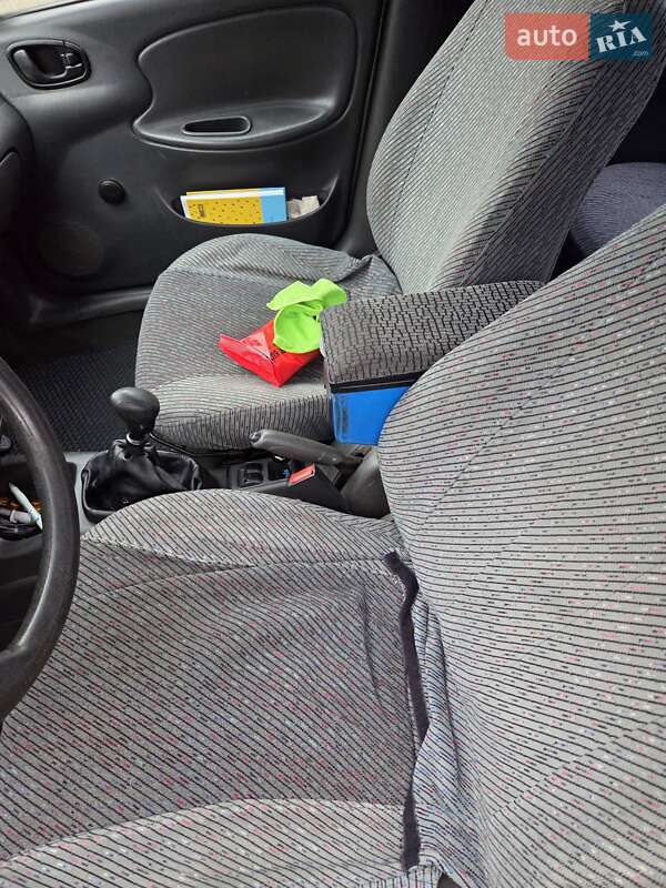 Седан Daewoo Lanos 1998 в Одессе