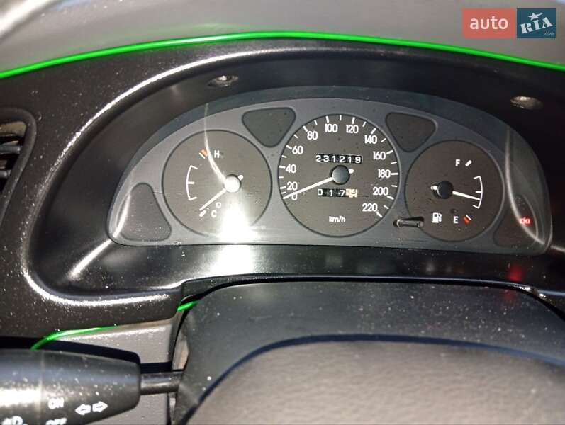 Седан Daewoo Lanos 2005 в Запорожье