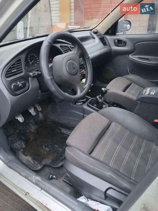 Седан Daewoo Lanos 2005 в Горишних Плавнях