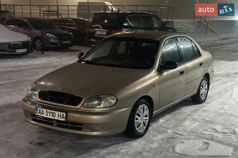 Седан Daewoo Lanos 2003 в Киеве фото Седан Daewoo Lanos 2003 в Киеве