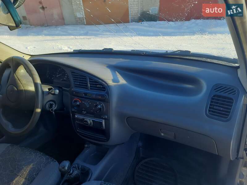 Седан Daewoo Lanos 2006 в Запорожье