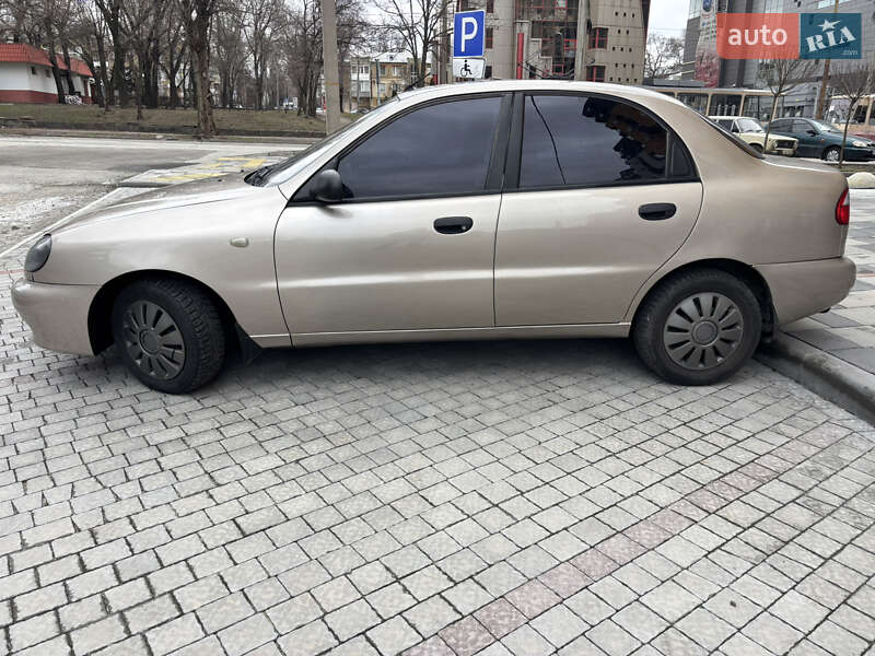 Седан Daewoo Lanos 2008 в Запорожье