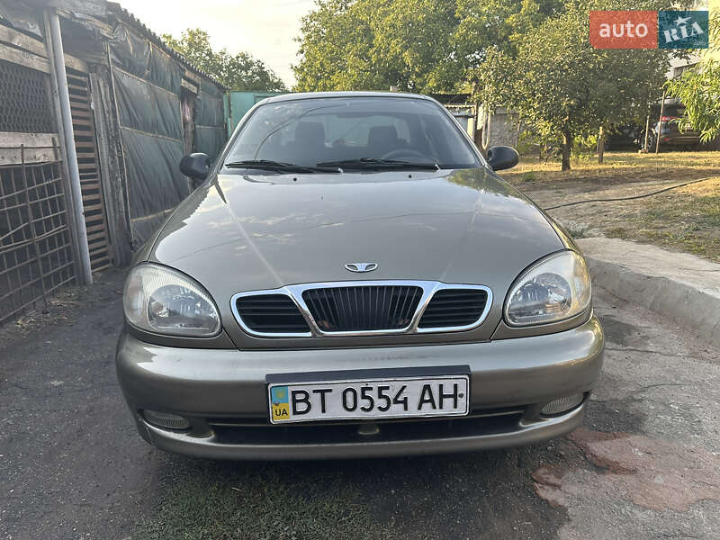 2005 Daewoo Lanos, VIN SUPTF69YD5W240311:plate — фото 1 (autoria)