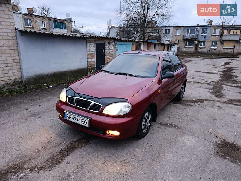 Седан Daewoo Lanos 2007 в Новониколаевке