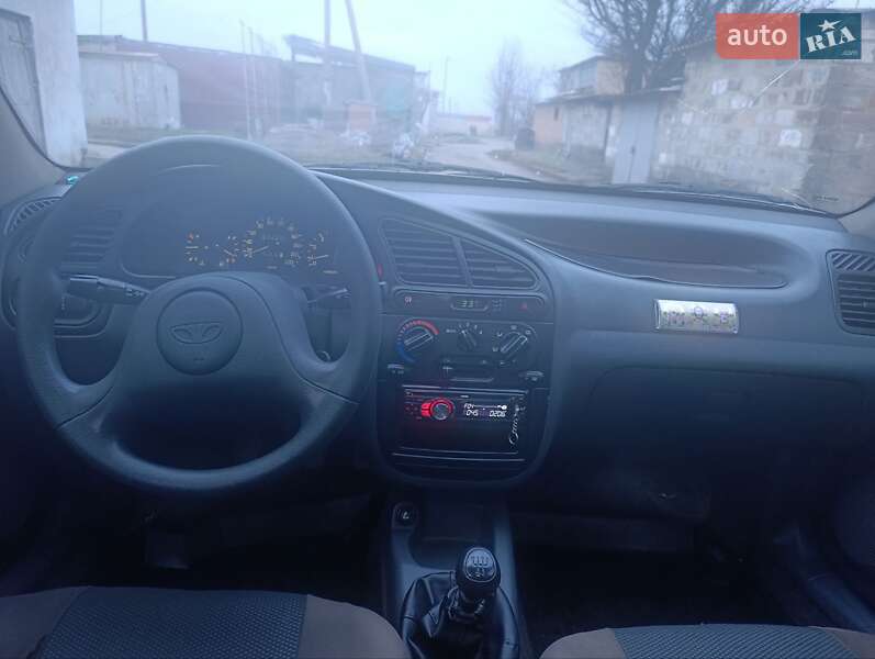 Седан Daewoo Lanos 2007 в Новониколаевке