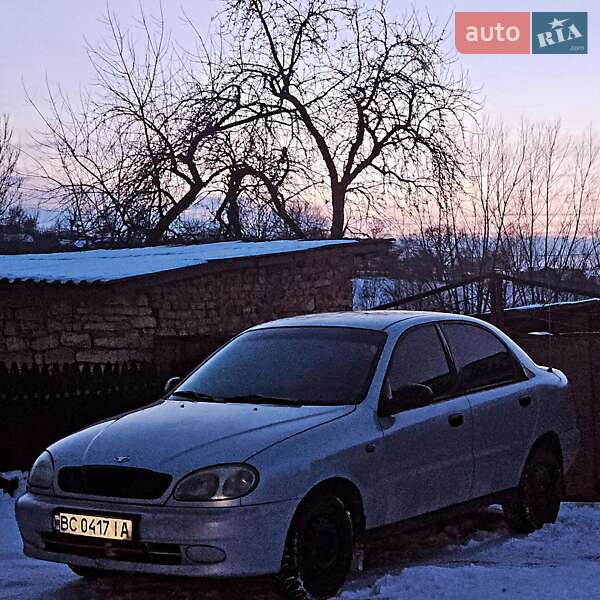Седан Daewoo Lanos 1998 в Львові фото 6 Седан Daewoo Lanos 1998 в Львові