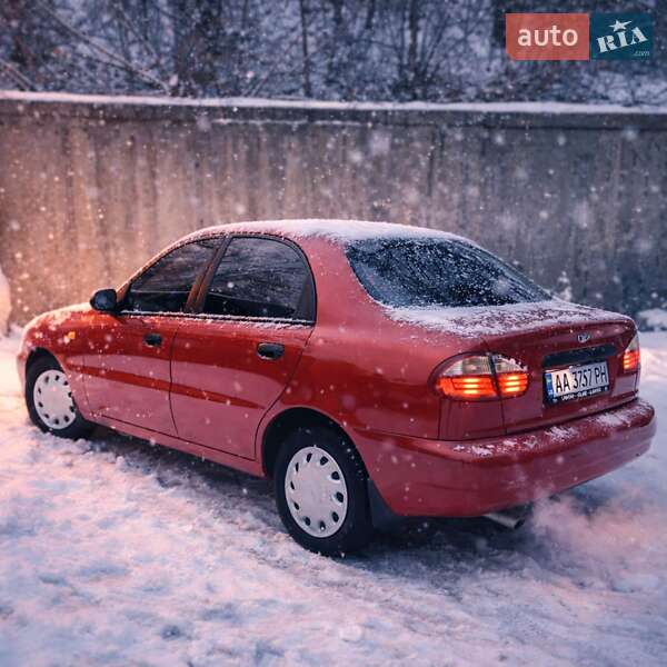 Седан Daewoo Lanos 2008 в Киеве