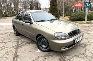 Седан Daewoo Lanos 2002 в Кривому Розі