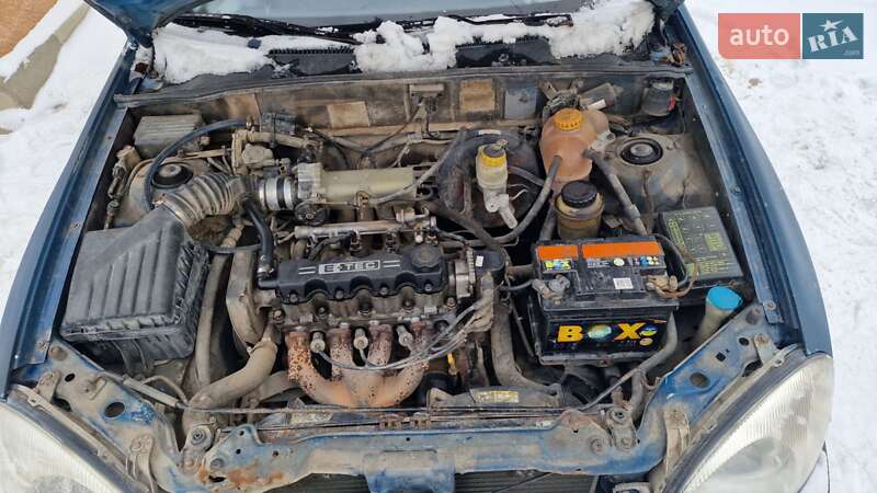 Седан Daewoo Lanos 1998 в Бучаче