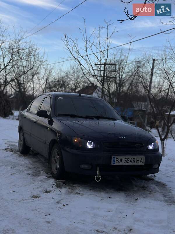 Седан Daewoo Lanos 2004 в Черновцах