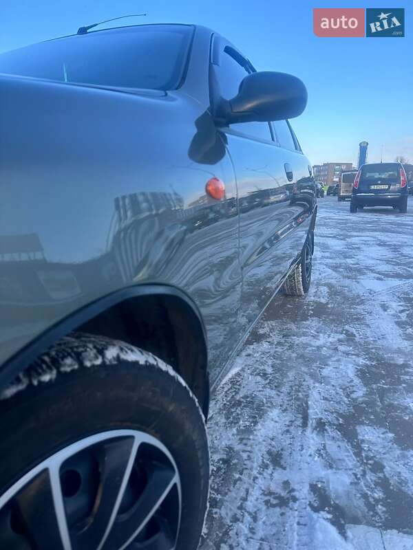 Седан Daewoo Lanos 2006 в Прилуках