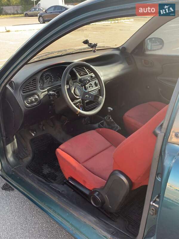 Хэтчбек Daewoo Lanos 1998 в Киеве