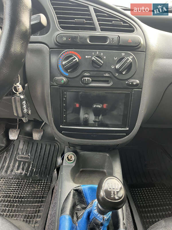 Седан Daewoo Lanos 2007 в Новомосковске