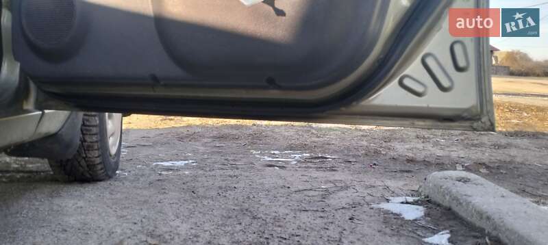 Седан Daewoo Lanos 2003 в Кременчуге