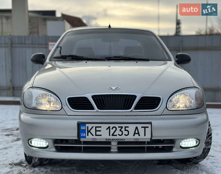 Седан Daewoo Lanos 2004 в Кривом Роге