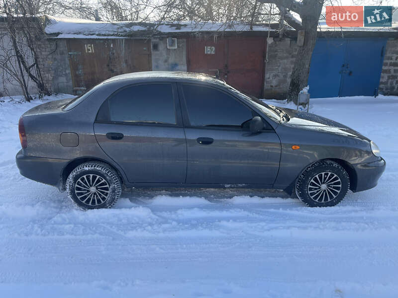Седан Daewoo Lanos 2012 в Запорожье