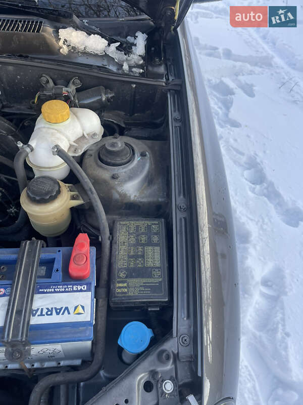 Седан Daewoo Lanos 2012 в Запорожье