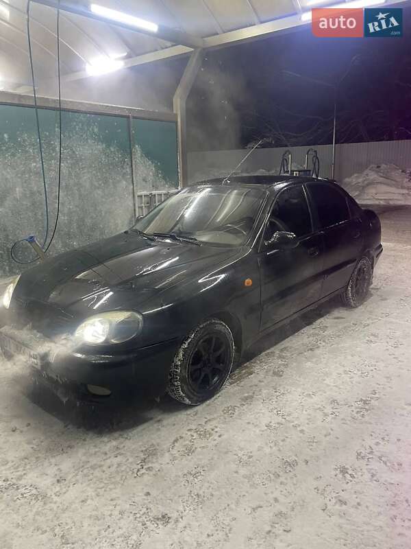 Седан Daewoo Lanos 2006 в Киеве