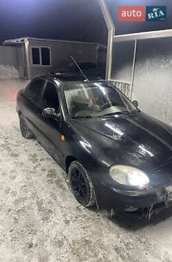 Седан Daewoo Lanos 2006 в Киеве
