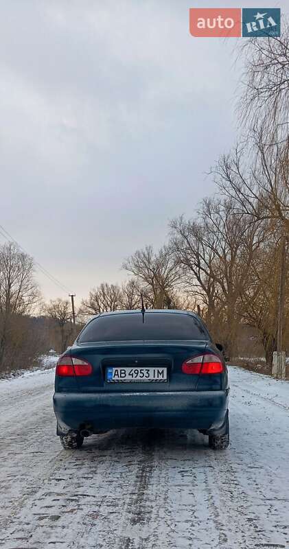 Седан Daewoo Lanos 2002 в Бершади