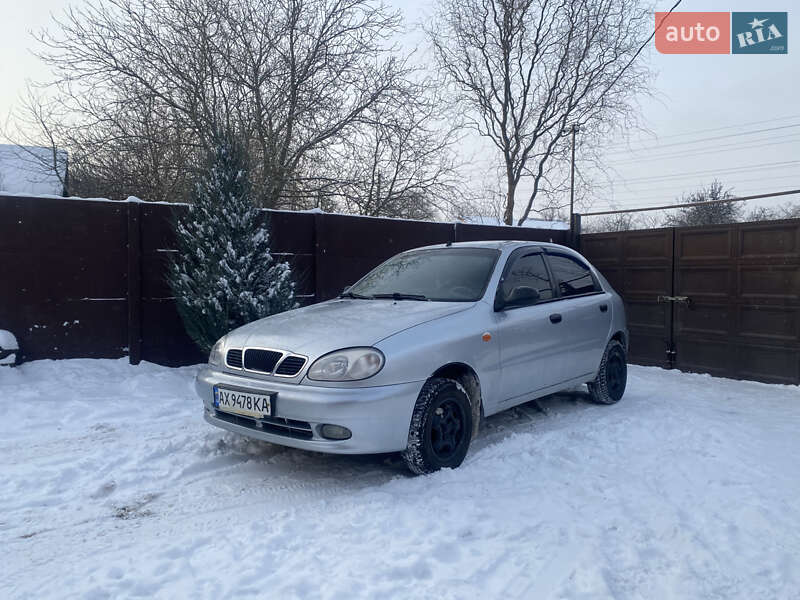 Хэтчбек Daewoo Lanos 2003 в Харькове