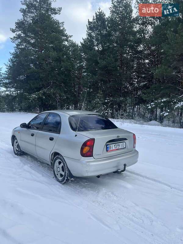 Седан Daewoo Lanos 2003 в Горишних Плавнях
