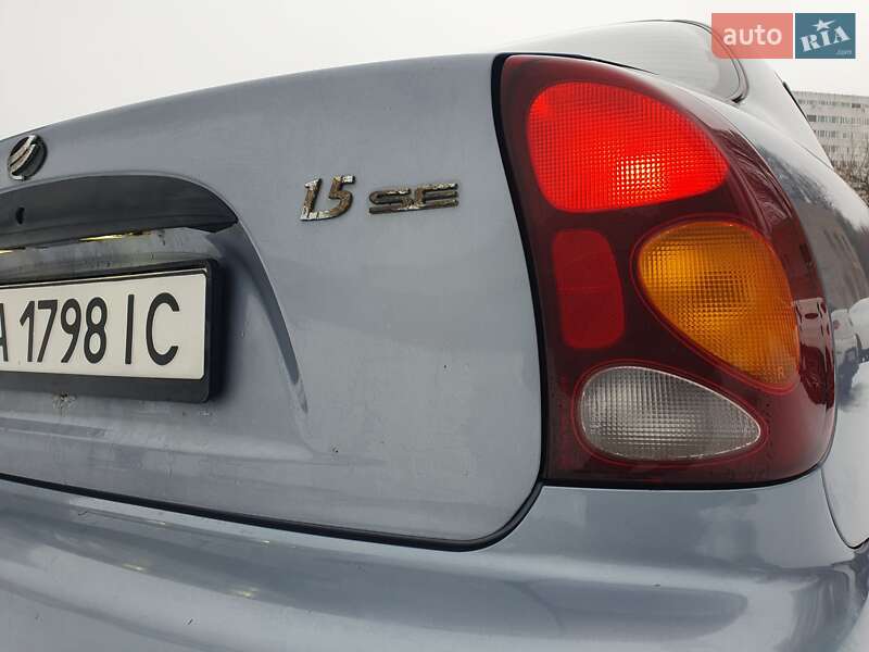 Седан Daewoo Lanos 2011 в Києві