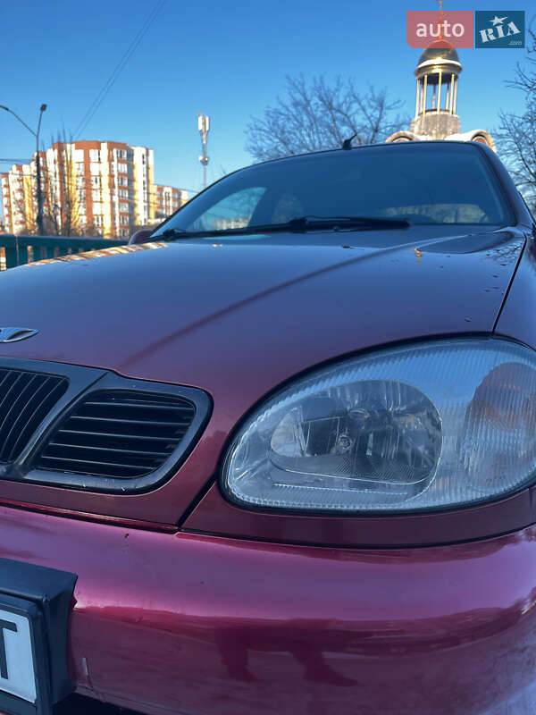 Хэтчбек Daewoo Lanos 2003 в Житомире