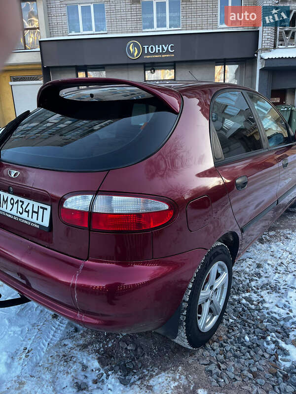 Хэтчбек Daewoo Lanos 2003 в Житомире