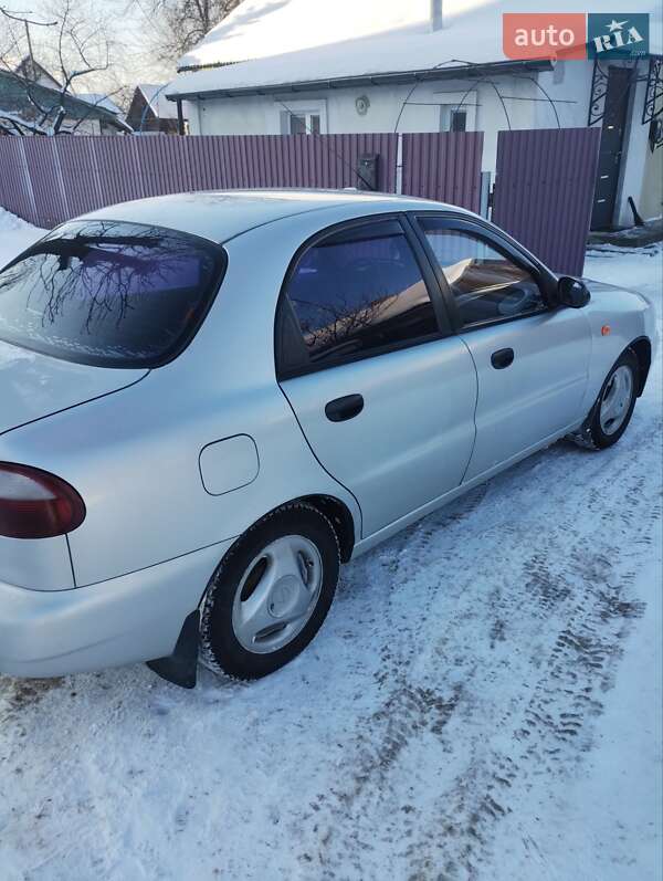 Седан Daewoo Lanos 2007 в Славуте
